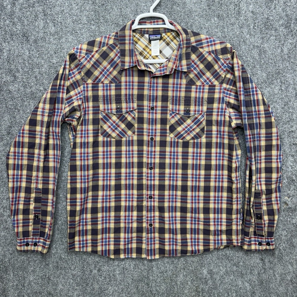 Patagonia Organic Cotton Western Button Up Shirt Men's size Large Plaid